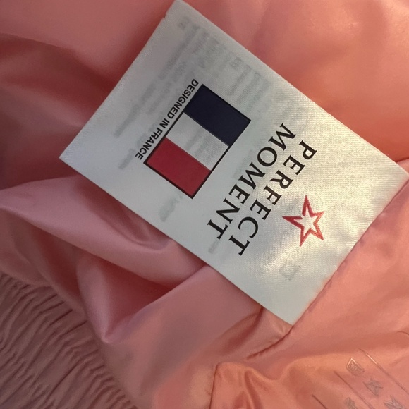 Perfect Moment Ski / Winter Jacket - Picture 8 of 13